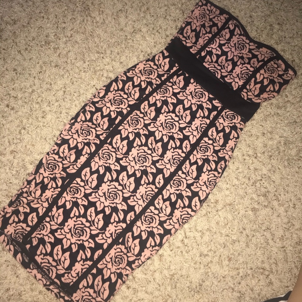 beautiful body fitting floral dress